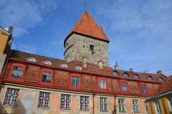 Una particoalre dell'architettura del Castello di Toompea a Tallin - © meunierd / Shutterstock.com 