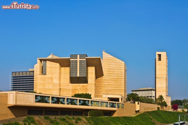 Immagine Il complesso architettonico di Nostra Signora degli Angeli, la Cattedrale cattolica a Los Angeles - © Gerry Boughan / Shutterstock.com