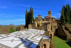 La Scarzuola in Umbria: il famoso sanutario di ispirazione francescana ideato dal genio di Tomaso Buzzi - © ValerioMei / Shutterstock.com