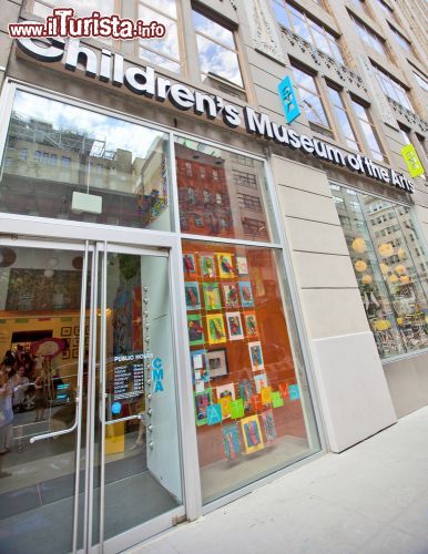 Immagine L'ingresso del Children's Museum of the Arts a New York City - © Stuart Monk / Shutterstock.com