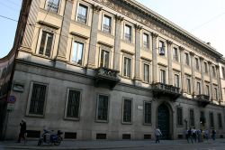 Palazzo Anguissola Antona Traversi a Milano, una delle tre sedi delle Gallerie d'Italia in città - © Giovanni Dall'Orto / wikipedia