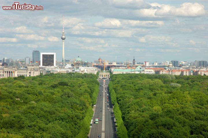 Immagine Il polmone verde di Berlino, il parco Grosser Tiergarten - © Philip Lange / Shutterstock.com