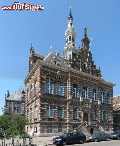Immagine Gemeent Huis una casa storica del quartiere de Pijp a sud del centro di Amsterdam - © Ceinturion at - nl.wikipedia
