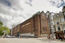 The Heineken Experience l'attrazione principale del quartiere de Pijp in Amsterdam - © Ozgur Guvenc / Shutterstock.com 