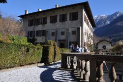 Il Palazzo di Piuro, della famiglia Vertemate Franchi e il suo giardino a Chiavenna (Lombardia)