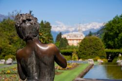 Un dettaglio del grande parco dei giardini di Villa Taranto a Verbania - © elitravo / Shutterstock.com 