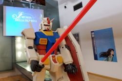 Gundam esposto al Museo della Figurina: tra marzo e luglio 2016 il museo ha ospitato una bella mostra a tema Robot degli anni '80 e '90