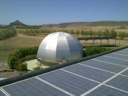 La cupola del Planetario del Parco Sardegna in Miniatura a Tuili