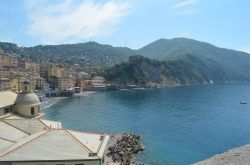 Il panorama dalla terrazza del Castello della Dragonara di Camogli - © Samuele Pasquino