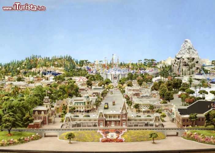 Immagine Il plastico di Disneyland come era stato immaginato da Walt Disney - © Caitlin Moneypenny-Johnston / www.waltdisney.org/