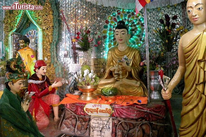 Immagine Divinità Nat Nat e Buddha nel Monastero di Monte Popa - © Roberto Cornacchia / www.robertocornacchia.com