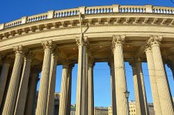 Il colonnato "alla Bernini" della Cattedrale di Kazan a San Pietroburgo