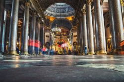 La navata centrale della Cattedrale di Kazan a San Pietroburgo - © Anna Pakutina / Shutterstock.com 