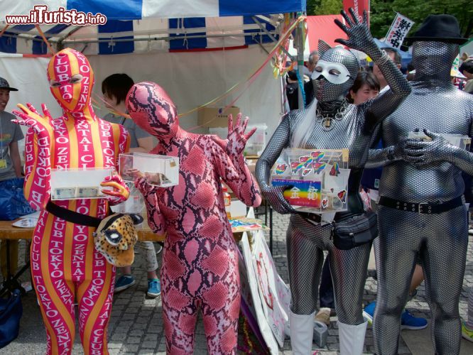 Immagine Il Gay Pride a Tokyo nel quartiere di Shibuya - © PAUL ATKINSON / Shutterstock.com