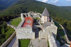 Il complesso di Medvedgrad fotografato dalla torre principale del castello. Zagabria, Croazia