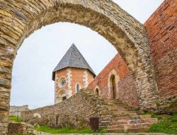 Uno scorcio suggestivo del Castello di Medvedgrad sopra a Zagabria, in Croazia