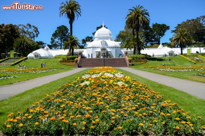 Immagine The Conservatory of Flowers, Golden Gate Park a San Francisco, California