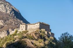 Il castello di Bard, una delle fortezze più imponenti in Valle d'Aosta