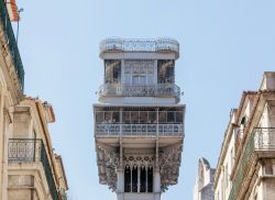 Un particolare della torre dell Elevador de Santa ...