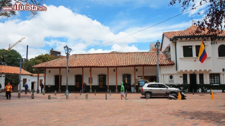 Immagine La visita al quartiere di Usaquen ed i suoi edifici in centro a Bogotà - © Alejo Miranda / Shutterstock.com