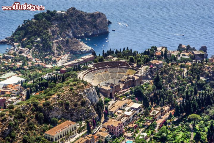 Cosa vedere e cosa visitare Teatro Antico