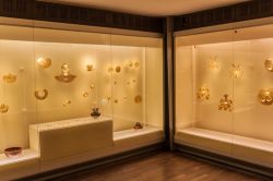Il Gold Museum della Colombia: i pezzi di grande valore esposti al museo del Oro di Bogota - © Matyas Rehak / Shutterstock.com 