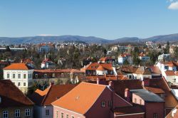 I tetti della città alta di Zagabria in una giornata di sole