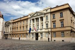 L'esterno del Sabor, il Parlamento della Croazia a Gornj Grad, la città alta di Zagabria - © Boris15 / Shutterstock.com