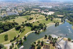 La magnifica vista dell'Olympiapark dalla torre della televisione