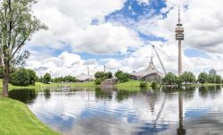 La visita all'Olympiapark di Monaco di Baviera, in Germania