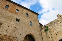 La vista all'ingresso di Castel Sismondo a Rimini, la grande Rocca dei Malatesta