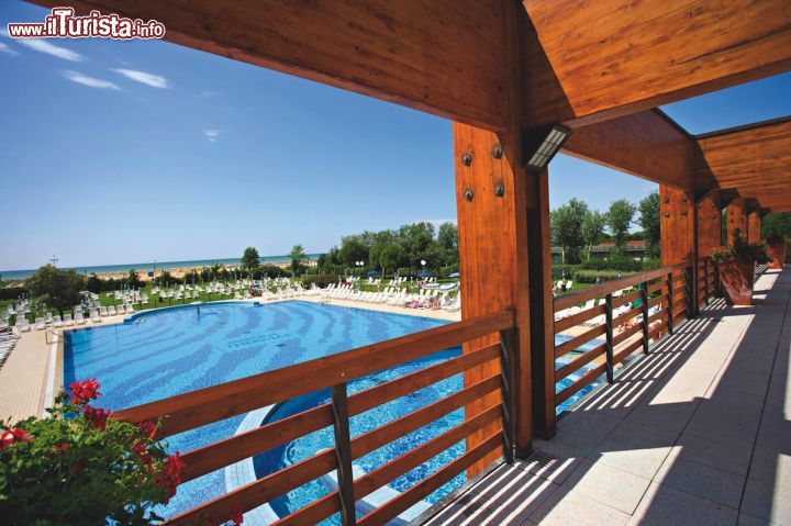 Immagine La grande piscina delle Terme di Bibione in Veneto