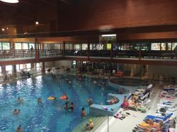 La piscina coperta delle Terme di Bibione la ...