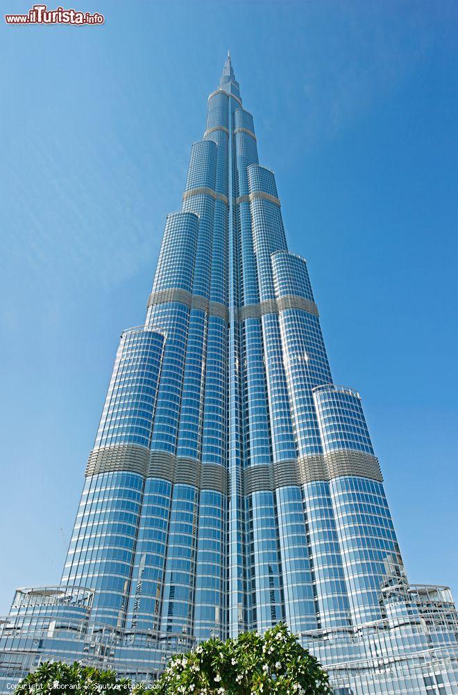 Immagine Il gigante di Dubai: la torre Burj Khalifa alta più di 800 metri - © Laborant / Shutterstock.com