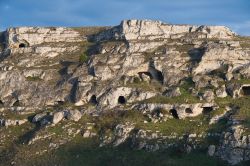 Le grotte paleolitiche del parco delle chiese rupestri di Matera (Basilicata)
