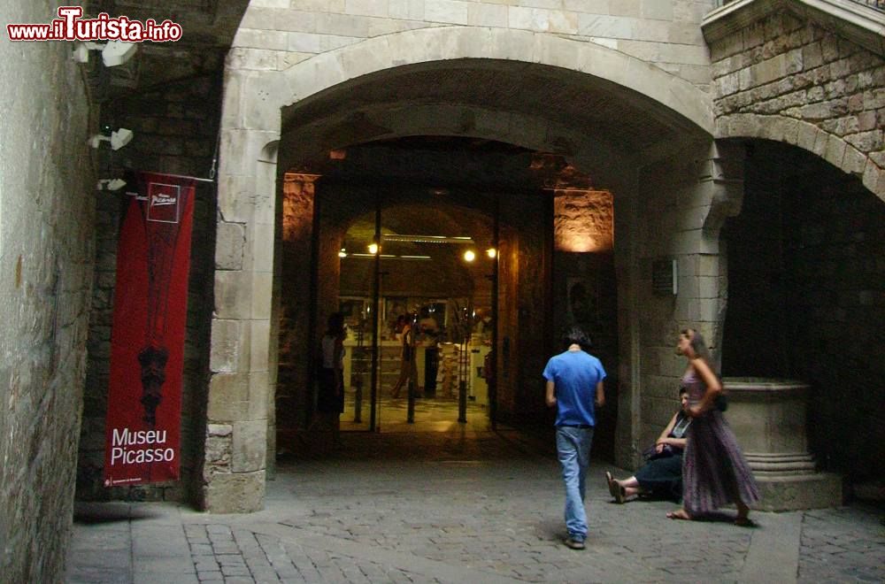 Immagine Palazzo Aguilar, entrata al Museu Picasso di Barcellona