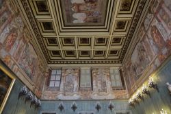 Una grande sala interna di Palazzo Reale a Torino - © Lagutkin Alexey / Shutterstock.com