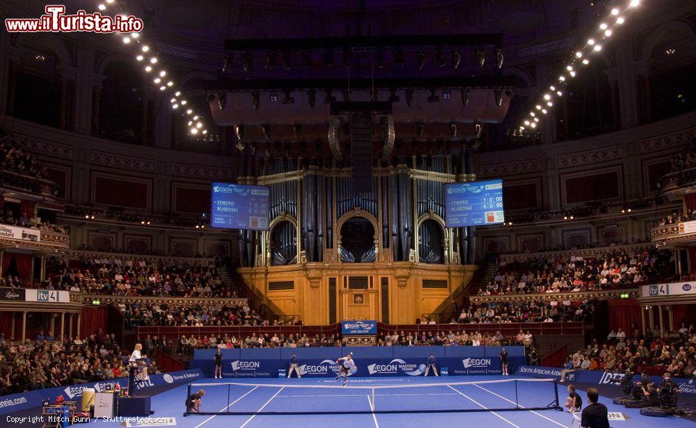 Immagine Torneo di Tennis (APT) dentro all'arena della Royal Albert Hall di Londra - © Mitch Gunn / Shutterstock.com