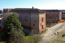 Il maschio del castello Sforzesco di Vigevano (PV) visto dalla torre del Bramante  - Alessandro Vecchi / Wikipedia