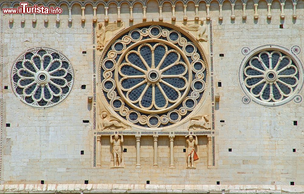 Immagine Il rosone principale del Duomo di Spoleto in Umbria