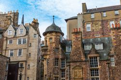 Lo storico edificio di Lady Stair's House che ospita il Museo degli Scrittori a Edimburgo