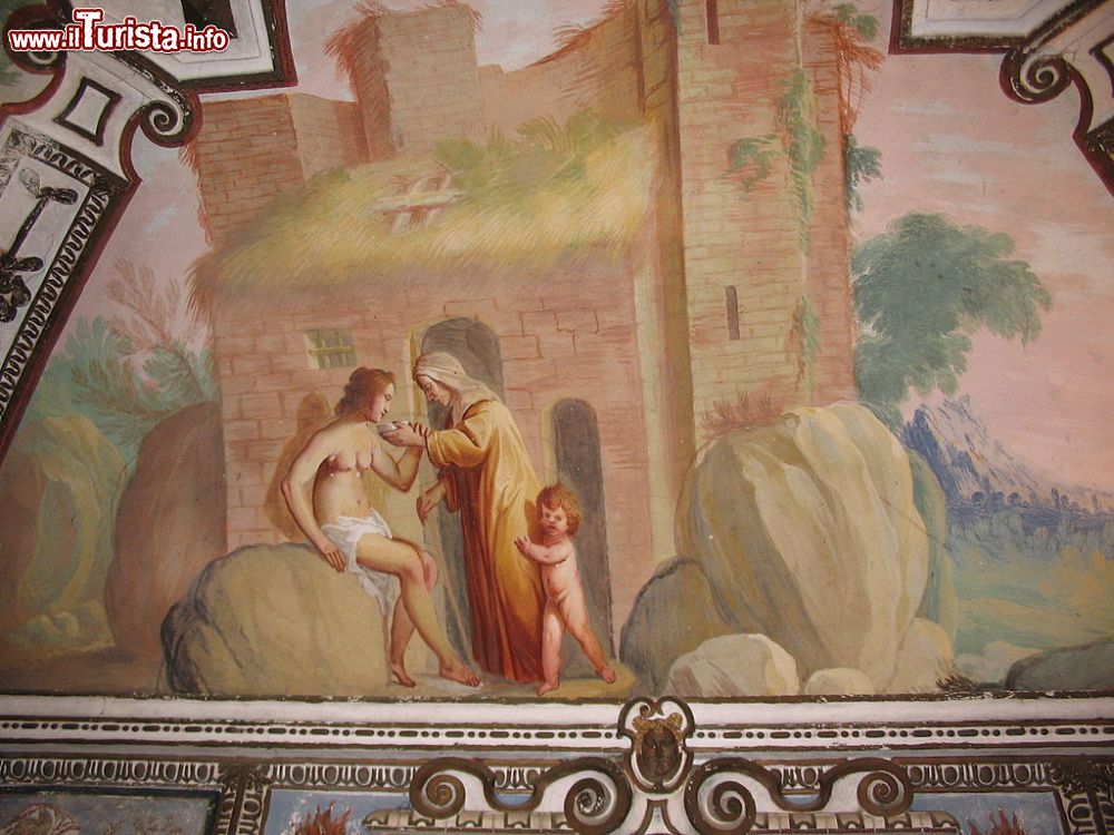 Immagine Dettaglio di un affresco dentro al Castello di Malpaga a Cavernago - © Giorces - CC BY-SA 2.5 it, Wikipedia