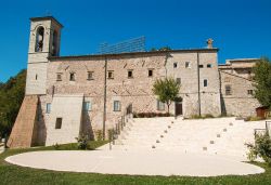 La storica Basilica di Sant'Ubaldo che si trova sul Monte Ingino, sopra a Gub