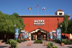 L'ingresso principale dell'Autry Museum of the American West a Los Angeles, in California - ©  Autry Museum