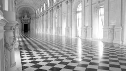 La Galleria di Diana è uno dei luoghi iconici della Reggia di Venaria Reale, nei pressi di Torino
