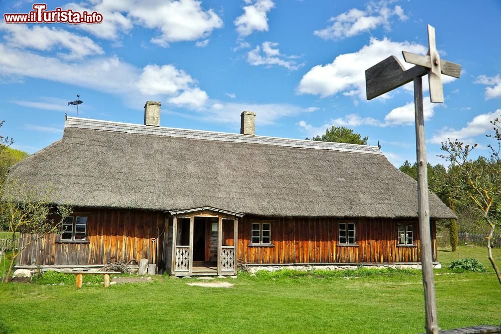 Immagine Il Museo Etnografico Lettone di Riga, la capitale della Lettonia