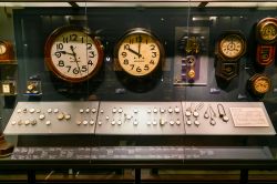Collezione di orologi esposti nella Galleria Giapponese, presso il Museo Nazionale di Tokyo, in Giappone - © cowardlion / Shutterstock.com