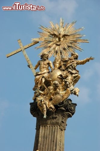 La punta della Colonna della Trinit  di olomouc