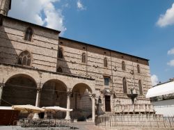 La Cattedrale di San Lorenzo in centro a perugia, siamo in piazza IV Novembre