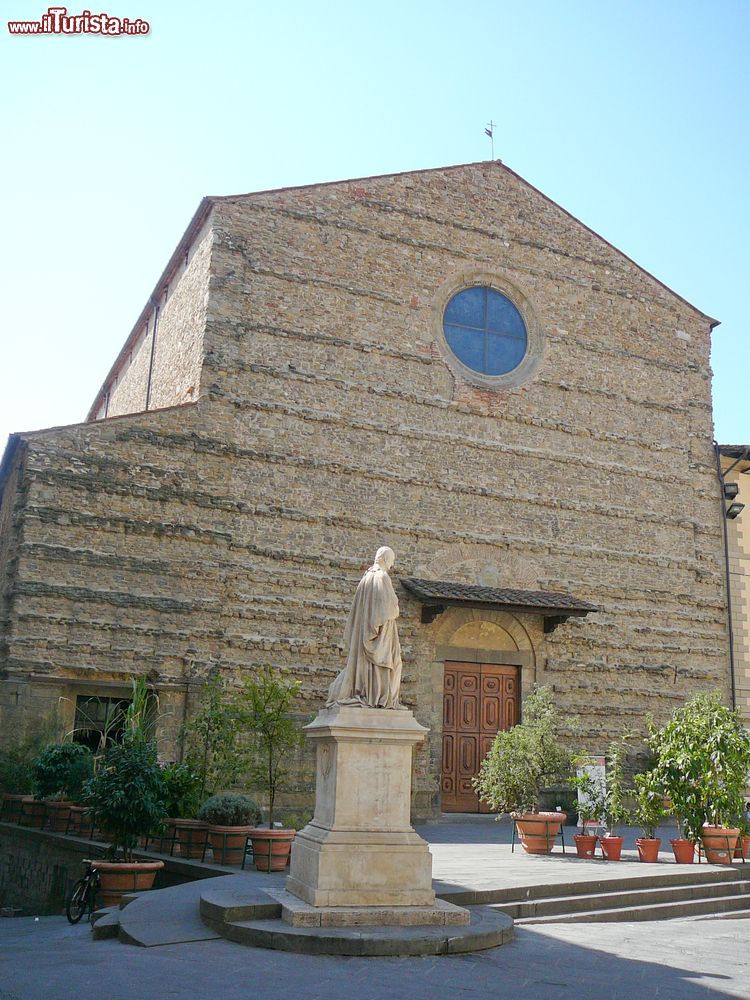Immagine La facciata della Chiesa di San Francesco ad Arezzo